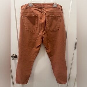 Gap curvy skinny size 31 cropped jeans in Rust Orange